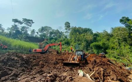 Longsor di Blitar, 2 Orang Meninggal Dunia dan Seorang Masih Hilang 