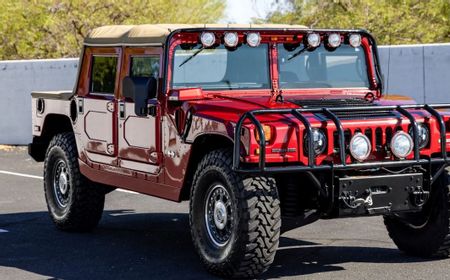 Hummer H1 Alpha 2006 yang Legendaris Kini Dilelang, Penawar Ketiga Capai Rp1,3 Miliar