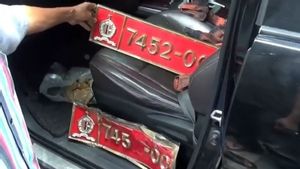 Toyota Fortuner Penyebab Kecelakaan Beruntun di Utan Kayu Pakai Pelat Dinas TNI Palsu
