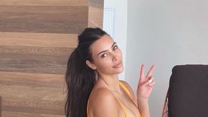 Kim Kardashian Menang Lelang Baju Bekas Janet Jackson, Harganya Rp365 Juta