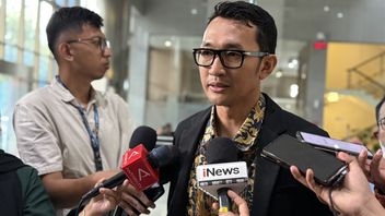 印尼反腐机构 KPK 称其在调查 Petral 腐败案件时取得了积极成果，而检察长办公室则否认了这一说法