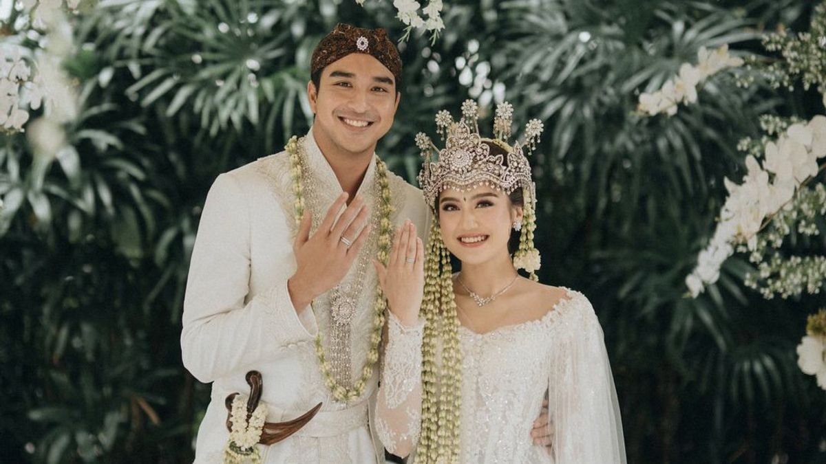 Officially Married, Salshabilla Adriani Given Ibrahim Rasyid Mas Kawin Amounting To Rp32.8 Million