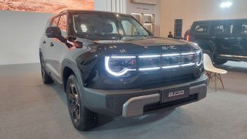 BAIC BJ30 Hybrid FWD 4x2 يطلق رسميا في GJAW 2025 ، ويبلغ السعر 400 مليون روبية إندونيسية