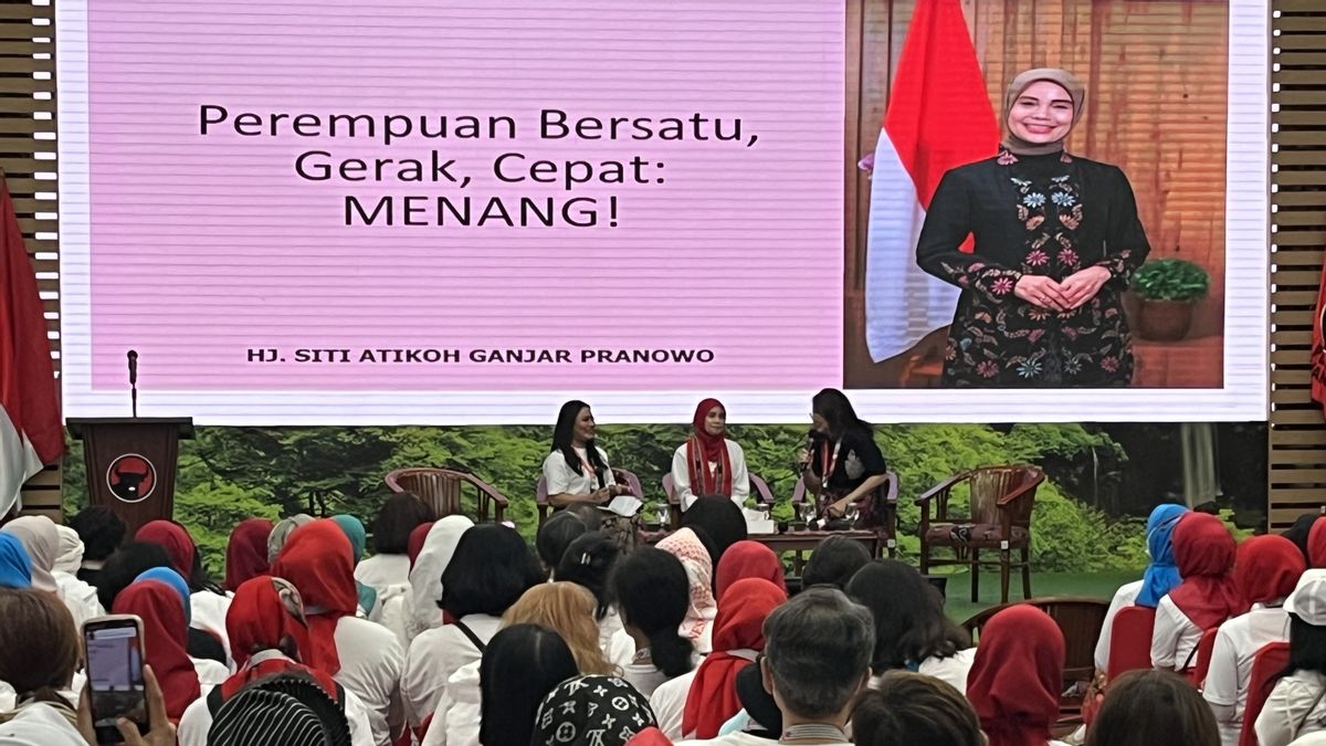 Rakornas PIJAR、Siti Atikohに出席: Ganjar-Mahfud Pro脆弱なグループ比較パスロン