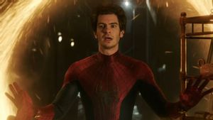 Andrew Garfield Buka Suara soal Kemungkinan Main di Film <i>Spider-Man 4</i>