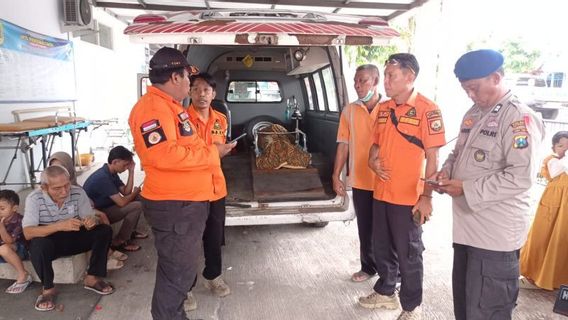 3 Tourists Guled By Waves At Paseban Beach, Jember On The Second Day Of Eid, 1 Person Died