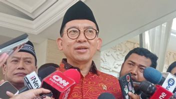 苏里亚达尔马·阿里在法德利·佐恩(Fadli Zon)记忆中的痕迹