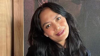 Demi Totalitas Peran, Seroja Hafiedz Belajar Merokok Lagi di Film Tenung