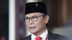 Ditanya soal Sanksi Peringatan dari PDIP Buntut Dewan Kolonel, Johan Budi: Enggak Tahu, Salah Saya Apa?