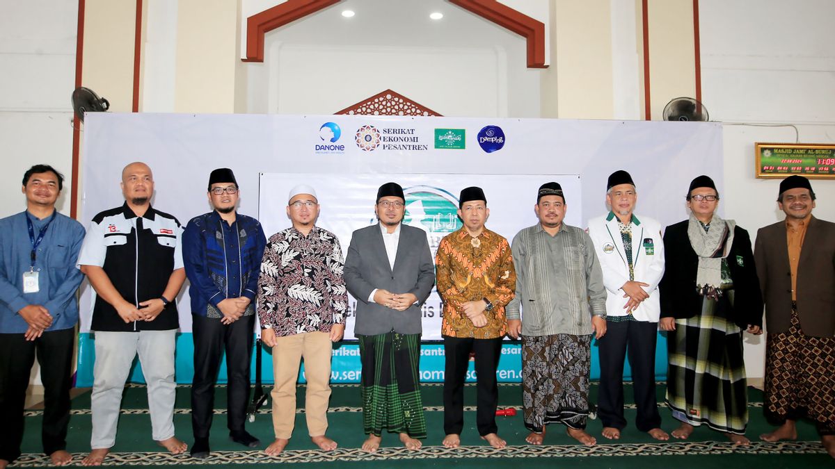 Danone Indonesia Gandeng Serikat Ekonomi Pesantren dan RMI NU