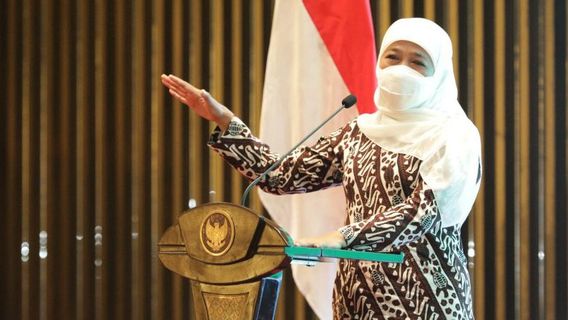 Khofifah Reminds Regents And Mayors Of East Java To Control DHF In Their Regions