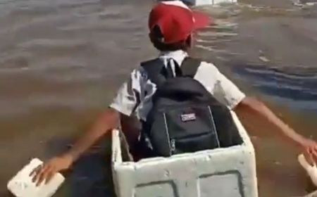 Viral Soal Anak Sekolah Naik Styrofoam, Ini Tanggapan Gubernur Sumsel dan Kadisdik Kabupaten OKI