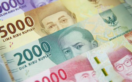 Jelang Siang, Rupiah di Level Rp15.048 per Dolar AS, Hampir Masuk Dasar Klasemen di Asia