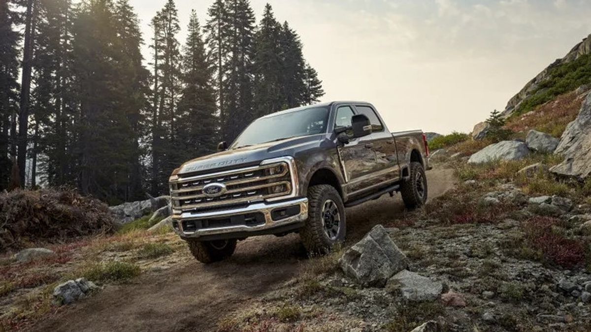 Ford recalls 4.3 million cars, admits trailer module malfunction triggers safety risk
