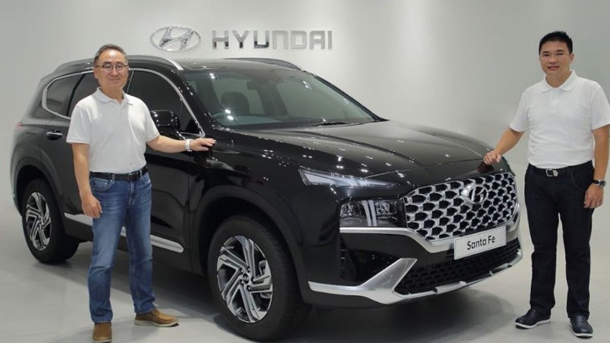 Hyundai New Santa Fe New Car Comes To Indonesia, Here's The Price List