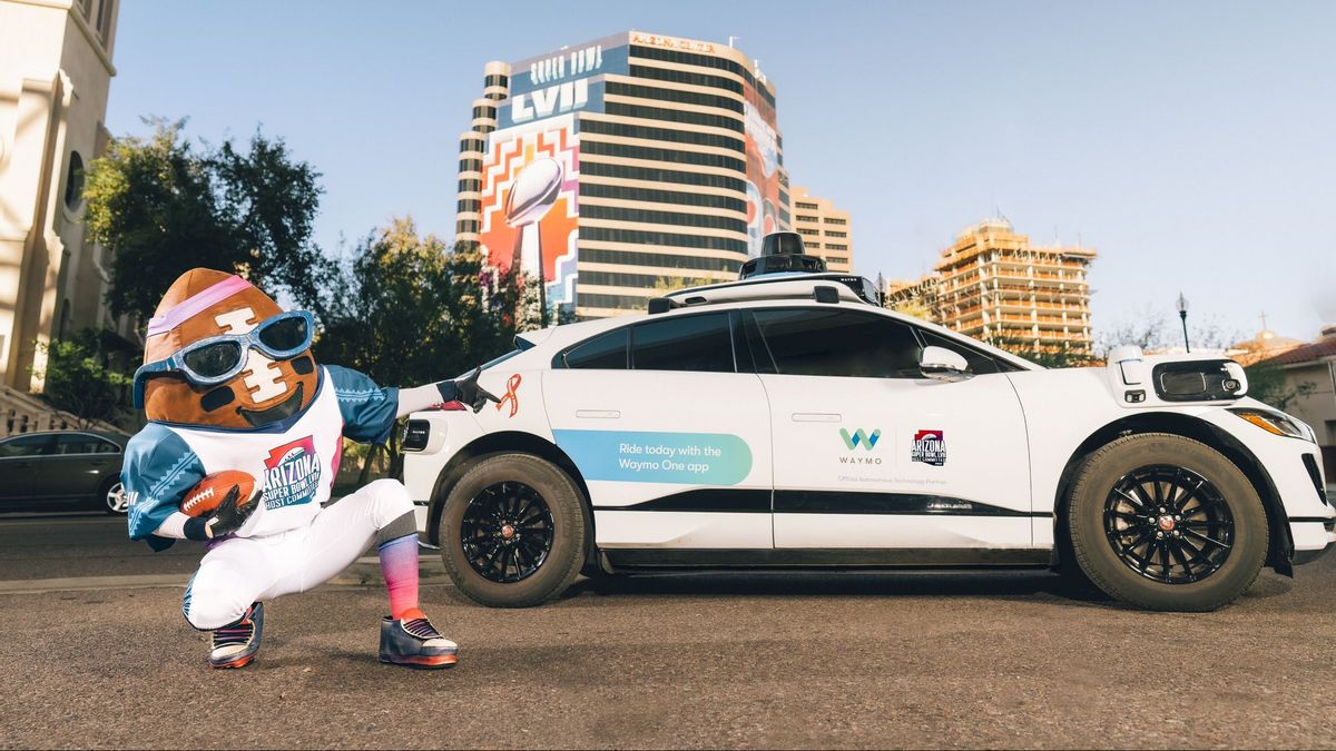 Waymo Expands Robotaxi Services To Phoenix And San Francisco Areas