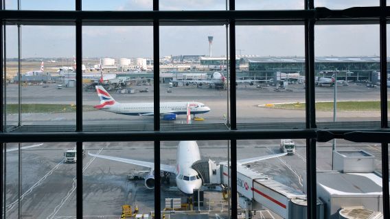 Batasi Jumlah Penumpang per Hari 100.000 Orang, Bandara Heathrow London Minta Maskapai Berhenti Jual Tiket Musim Panas