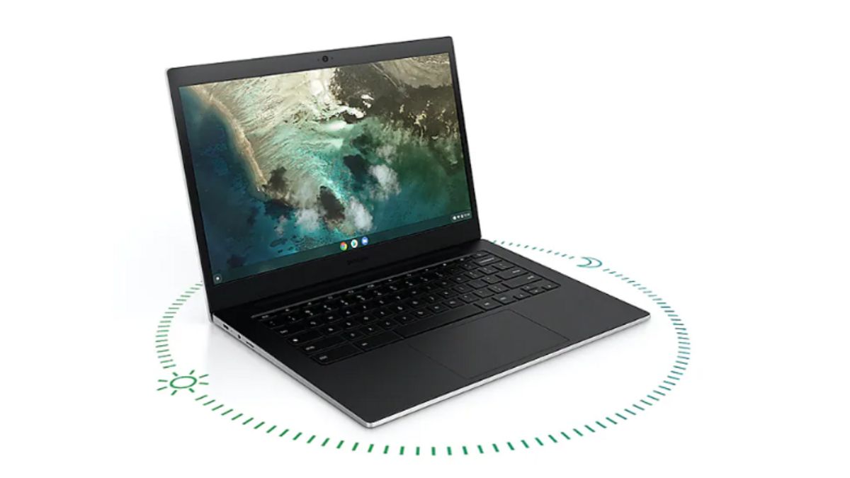 Samsung Will Launch Chromebook With Google Assistant Button