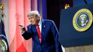 Pelaku Kasus Percobaan Pembunuhan Donald Trump Minta Maaf Dalam Persidangan