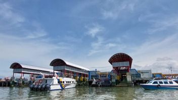 The Tarakan Port Entrance Shipping Route Is Renewable