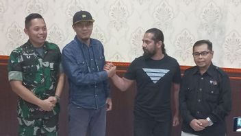 阿加姆西苏门答腊军区指挥官为印尼国民军成员恐吓记者的案件道歉，肇事者由军法处理