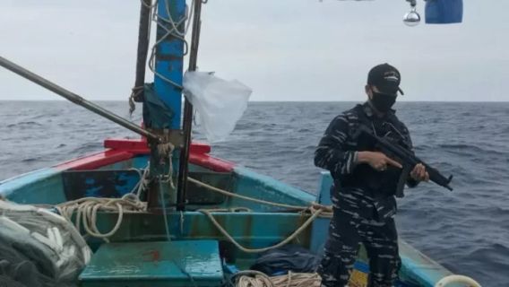 稳定！虎鲨01 Ringkus 1，001非法捕鱼 来自COVID-19大流行的外国渔船
