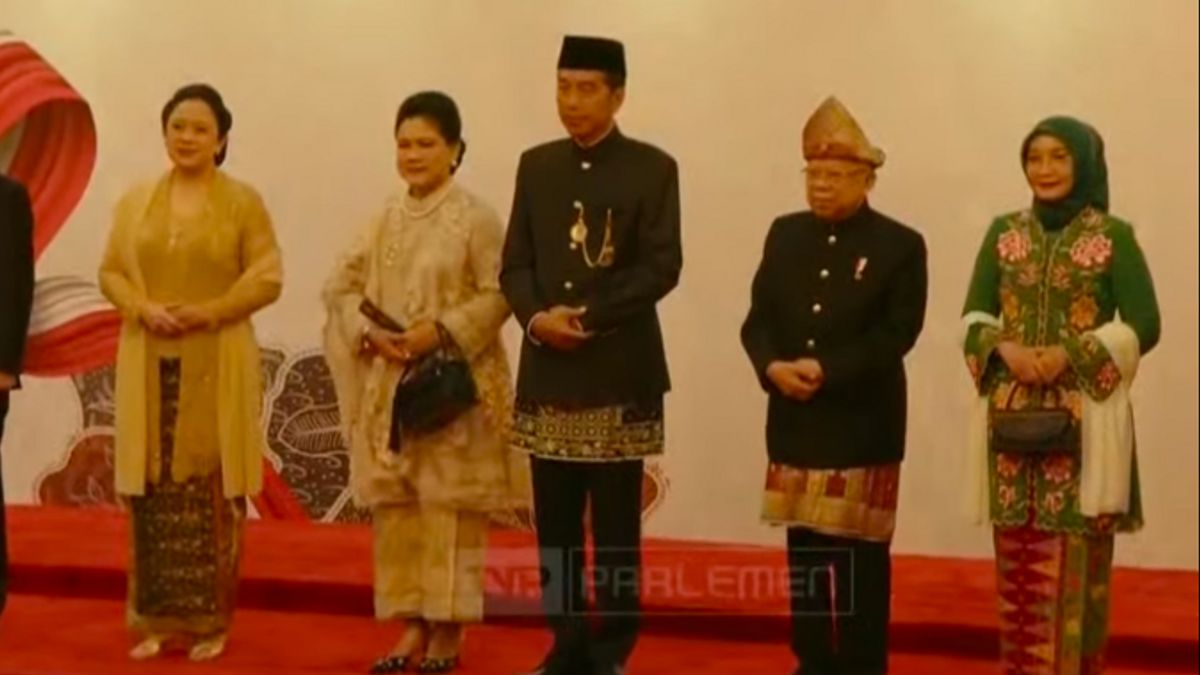 Portrait Of Officials Wearing Traditional Clothes At The 2024 MPR Annual Session, From Jokowi To Sri Mulyani