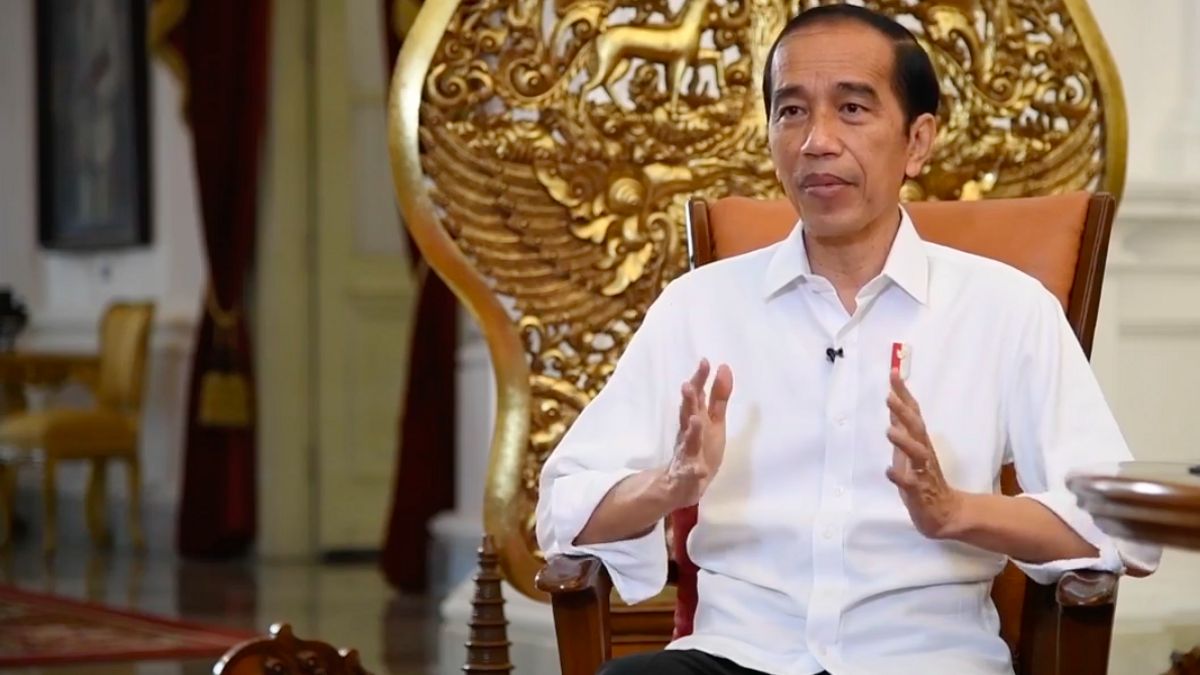 Presiden Jokowi Akan Lebih Beruntung dan Tegas pada Tahun Kerbau Logam