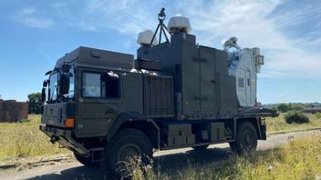 英国は100機以上のドローンを落とすことができる無線波兵器の開発に成功しました