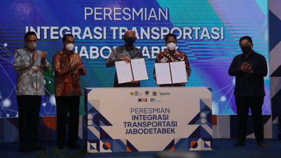 En Inaugurant L’arrangement De La Gare De Tebet-Palmerah, Anies Veut Que Les Résidents Disent: « Alhamdulillah, Nous Avons De La Chance De Vivre à Jakarta »