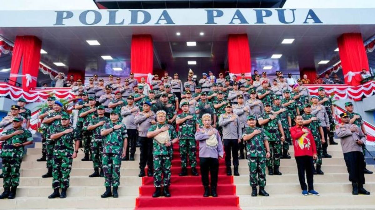 After▁resmiizing The New Building Of The Papua Police, The National Police Chief Sigit EMPHASIZED That Synergy With The TNI Is Getting Better