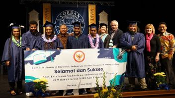 Membanggakan! 10 Mahasiswa Indonesia Asal Papua di AS Lulus Kuliah di Tengah Pandemi