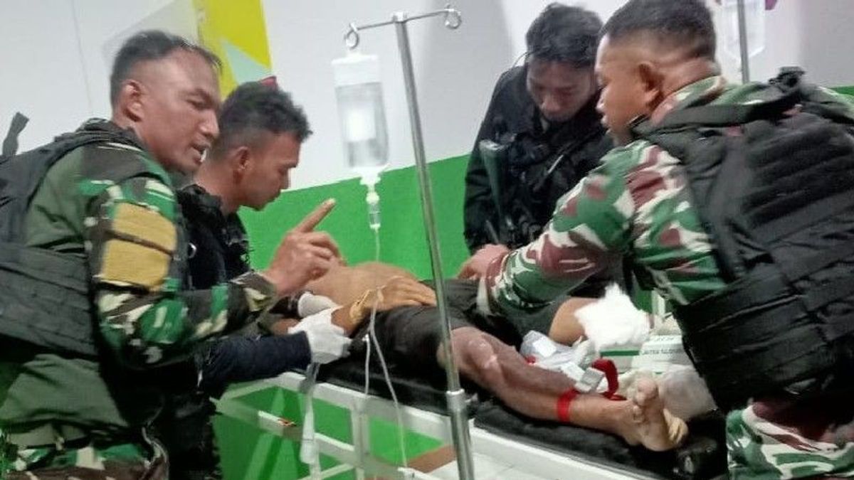 شراء السجائر في السوق ، توفي أعضاء TNI في بونشاك بابوا ريجنسي بواسطة OTK