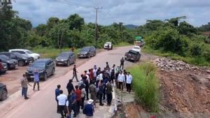 Rudy Mas’ud Murka Lihat Jalan Sangatta–Bengalon Rusak Parah, Ancam Hentikan Aktivitas PT KPC Jika...