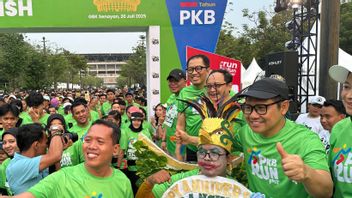 障害者コミュニティに歓迎され、Cak IminはGBKセナヤンでPKBランフェスト5K 2025をリリースしました