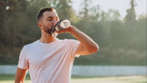 5 Kebiasaan Pagi yang Membantu Menurunkan Berat Badan Lebih Cepat