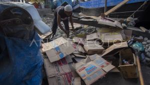 世界銀行がインドネシアの貧困率上昇の理由を明らかに
