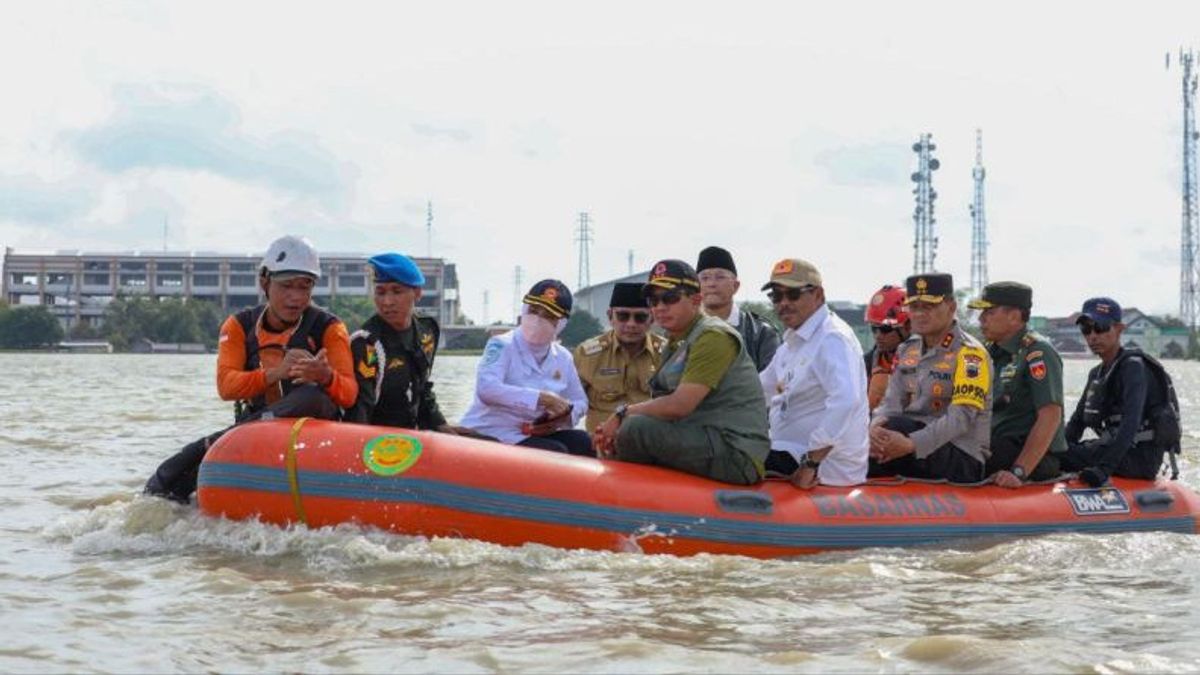 Acting Governor Of Central Java Asks All River Embankments To Be Evaluated