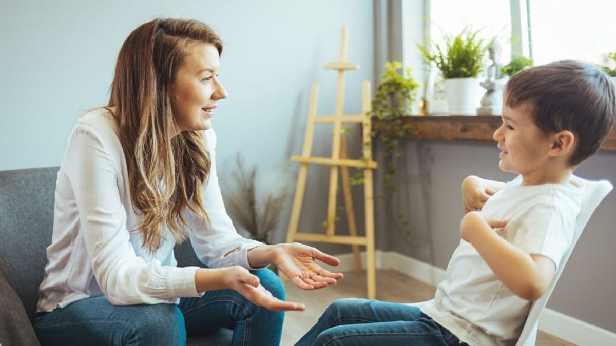 Orangtua Wajib Tahu! 5 Tips Mendisiplinkan Anak Sesuai Usia agar Tumbuh Mandiri dan Bertanggung Jawab
