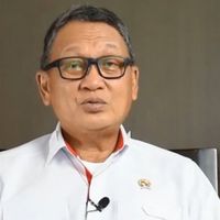 Menteri ESDM Arifin Tasrif Sampaikan Program Prioritas Kelistirikan 2022, Salah Satunya Pemasangan 79 Unit PLTS Atap di 33 Provinsi