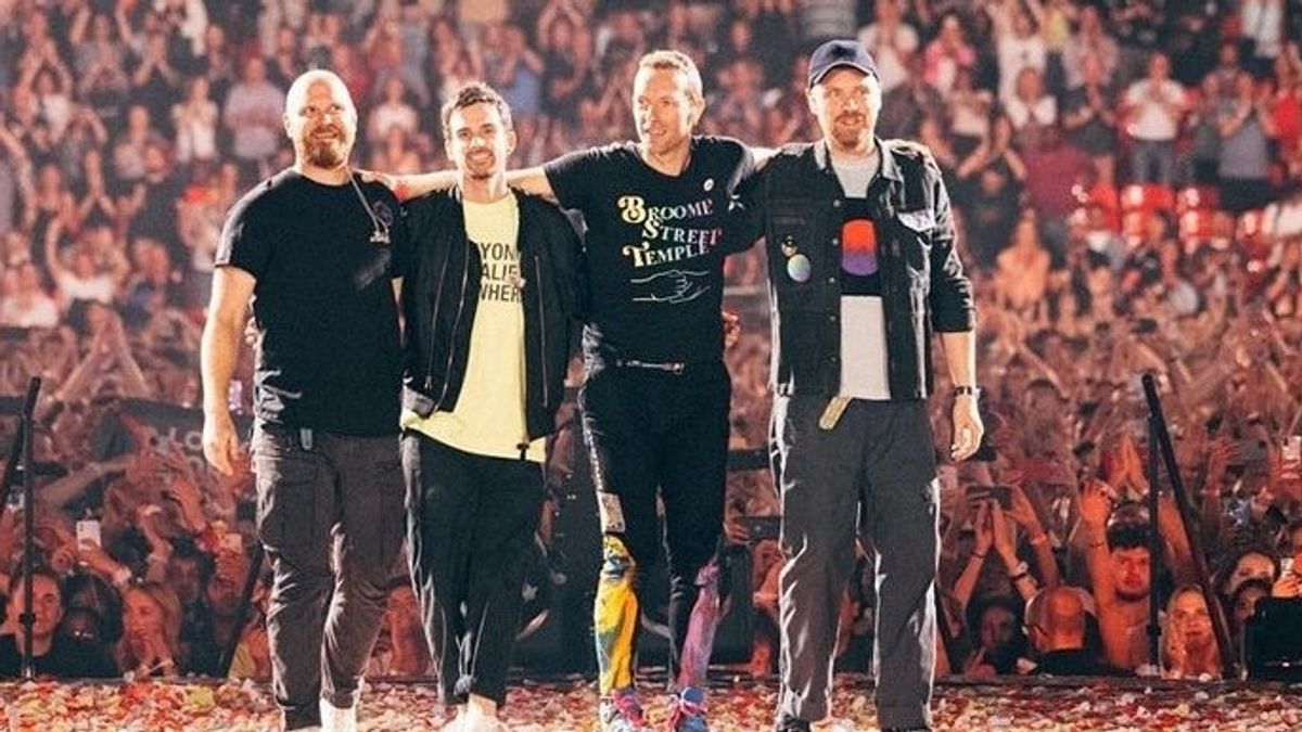 Ada Permintaan Khusus Coldplay, Pengelola SUGBK Soroti Penggunaan Plastik