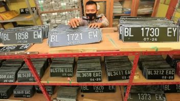 West Java, East Java And North Sumatra Become The 3 Beginning Areas For The Change Of White Number Plates