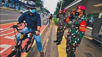 Anies Asks Every Office To Give Incentives To Employees Who Ride Bikes