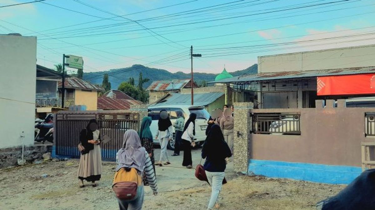 Dozens Of Students In Gorontalo Run From Schools Allegedly Bully Senior