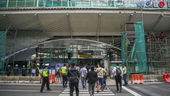 Atap Halte TransJakarta Bundara HI Bocor, Kadishub Sebut karena Curah Hujan Tinggi