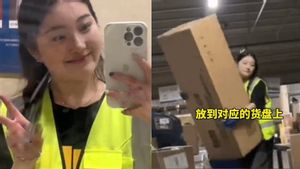 Women From China Successfully Lose Weight After Becoming Package Drivers