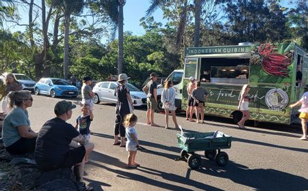 Belum Dua Tahun, Food Truck yang Jajakan Nasi Goreng hingga Nasi Campur Ini Masuk Tiga Besar Terbaik di Australia