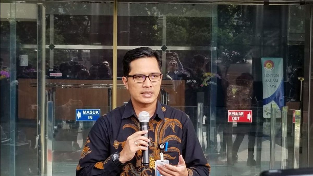 Febri Diansyah Ungkap 7 Tahap OTT KPK: Pimpinan Memutuskan Bukan Deputi Apalagi Penyelidik