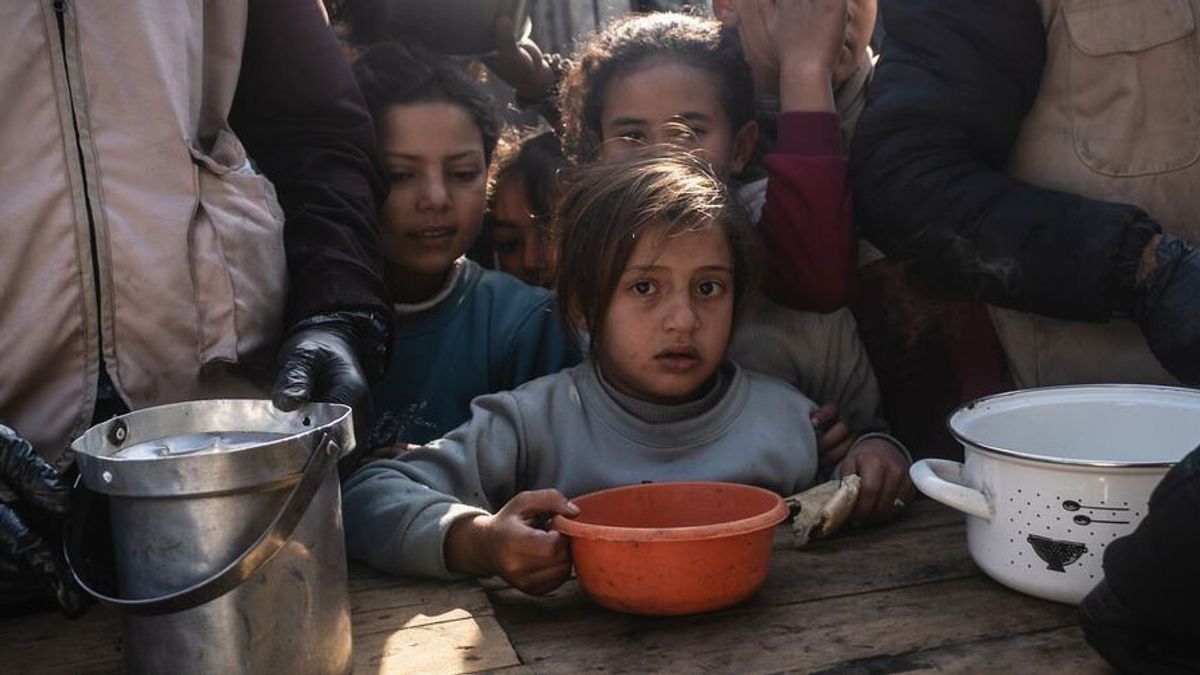 Romania Ready to Evacuate 1,000 Gaza Children for Medical Treatment