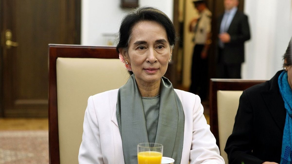 缅甸法院裁定昂山素季在三个不同的案件中被判处四年徒刑